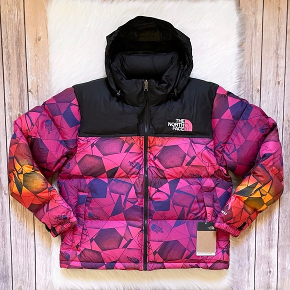 The North Face Women’s Nuptse Printed Down Jacket - Picture 6 of 11
